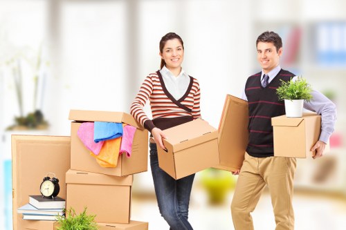 Screen-reader friendly removal company website content for Edgware users